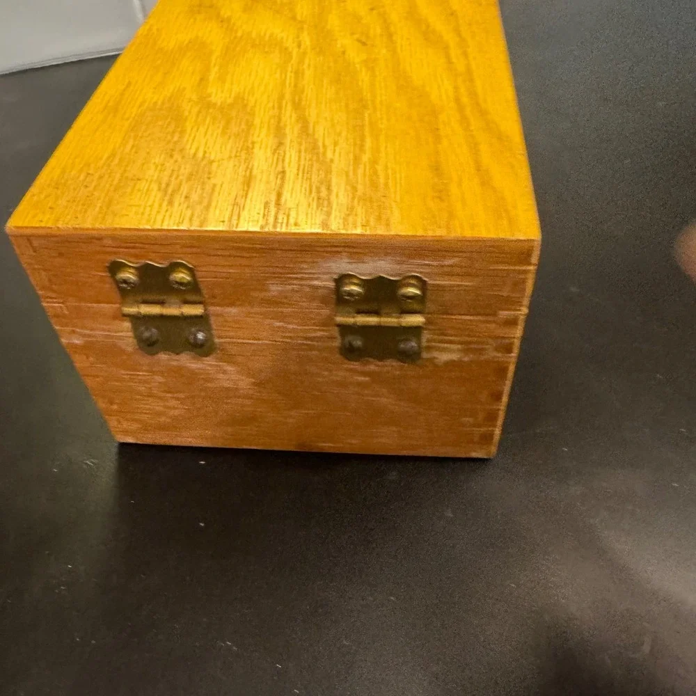 Harry C. Hedberg Wood Storage Box Mens OS Honey Oak Vintage Stock 359 MCM